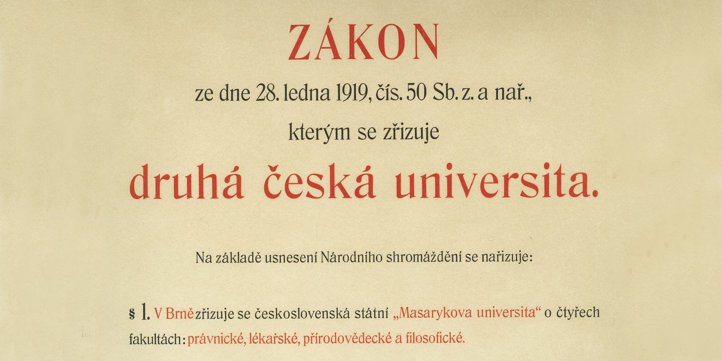 Snímek části zákona, kterým byla oficiálně založena Masarykova univerzita.