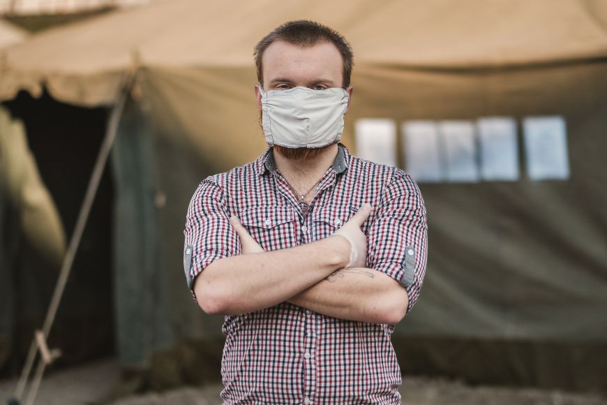 Student sociologie Jakub Šámal se přidal k týmu pomáhajícímu lidem bez domova.