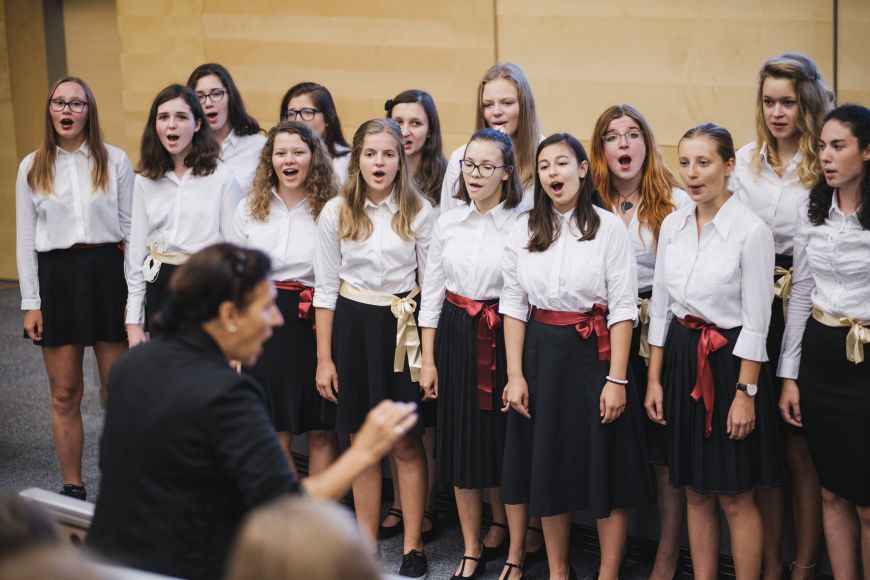 Vystoupení sboru Mladí madrigalisté.