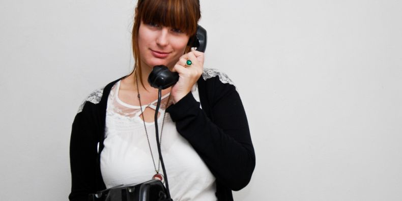 Nástěnky a pevné telefonní linky. Tak komunikovali studenti před nástupem internetu a mobilů. Foto: Katarína Jablonská.