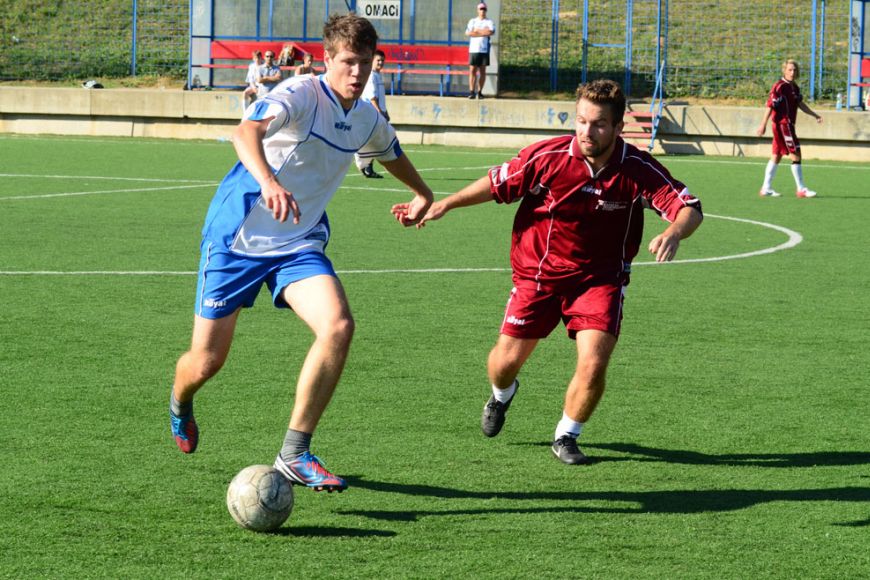  Z přátelského utkání českých a slovenských studentů nakonec vítězně vyšli Češi. Vyhráli 2:1. Foto: Martin Kopáček.