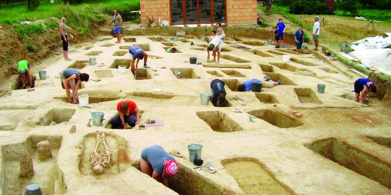 Podobný obrázek si všichni spojují s archeologií, tato věda je ale mnohem pestřejší.