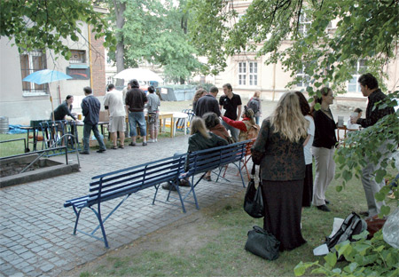 Na programu party bylo mimojiné vystoupení čtyř kapel, přehlídka studentských filmů, divadelní představení studentů JAMU. Foto: David Povolný.